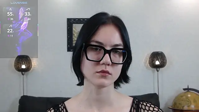 Marie Fitch online show from November 25, 2025, 1:50 am