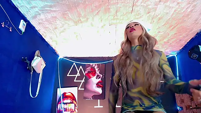 Snapshot of Sexy_Hottxxx chatting on November 26, 2025, 9:09 am Sexy Hottxxx online show from November 26, 2025, 9:09 am