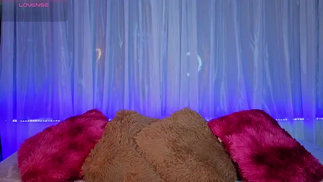 Victoria Jonhss online show from February 27, 2026, 11:59 pm