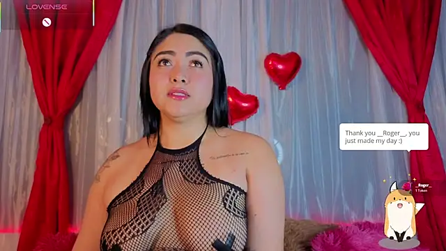 Victoria Jonhss online show from February 13, 2026, 10:32 pm