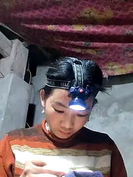 Snapshot of gio-thu chatting on February 22, 2026, 2:41 pm gio-thu online show from February 22, 2026, 2:41 pm