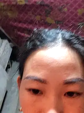 Snapshot of gio-thu chatting on February 21, 2026, 11:01 am gio-thu online show from February 21, 2026, 11:01 am