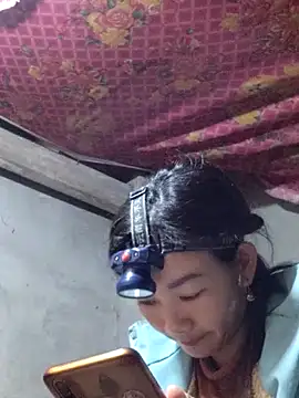 Snapshot of gio-thu chatting on February 26, 2026, 9:42 am gio-thu online show from February 26, 2026, 9:42 am