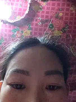 Snapshot of gio-thu chatting on February 17, 2026, 6:49 pm gio-thu online show from February 17, 2026, 6:49 pm