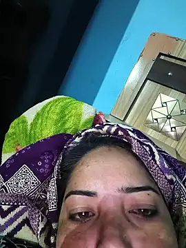 Snapshot of Ekta_bhabhi99 chatting on November 6, 2025, 4:22 pm Ekta bhabhi99 online show from November 6, 2025, 4:22 pm