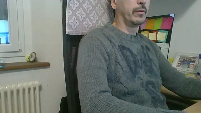 Kawayleo online show from December 4, 2025, 8:13 am