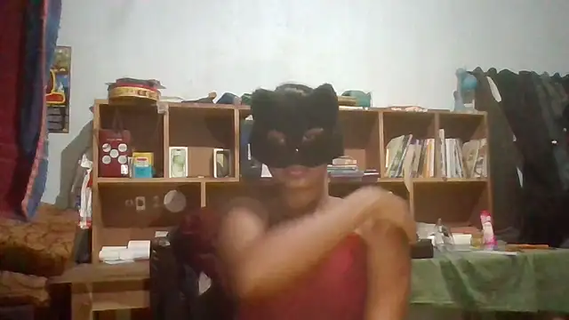 Nora-2003 online show from April 10, 2026, 4:36 pm