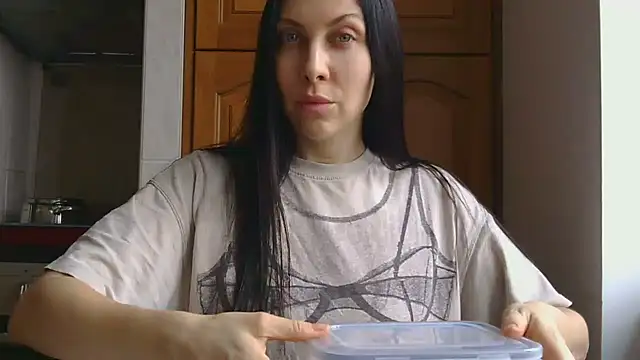 Olivarra online show from February 23, 2026, 10:27 am