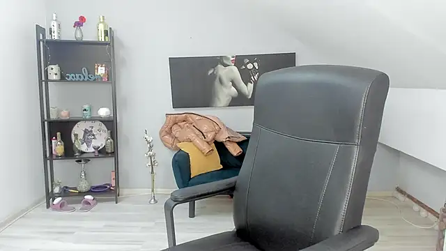 BettyJamess online show from January 15, 2026, 6:28 am