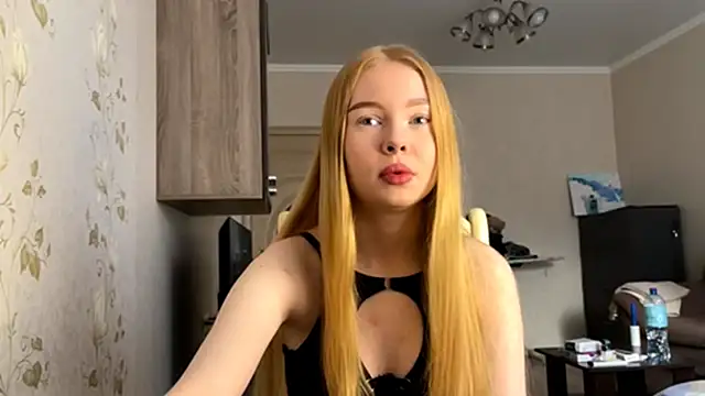 RaguelNicksons online show from October 26, 2025, 9:10 am