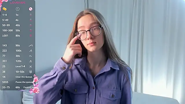 AiFusch online show from December 3, 2025, 8:36 am