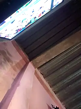 dreamerrrrr1 online show from December 17, 2025, 9:09 pm