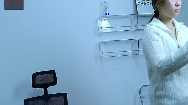 Snapshot of sexyboy-lele chatting on October 16, 2025, 12:13 pm sexyboy-lele online show from October 16, 2025, 12:13 pm