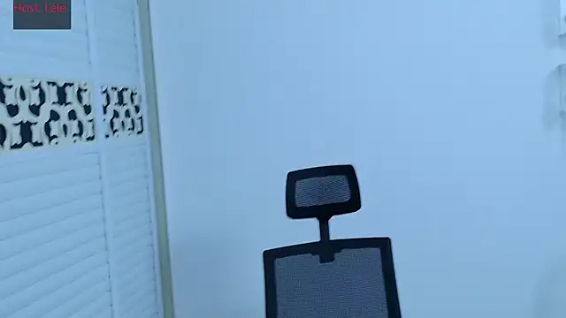 Snapshot of sexyboy-lele chatting on October 19, 2025, 12:30 pm sexyboy-lele online show from October 19, 2025, 12:30 pm