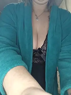Snapshot of Lupy_foryou_sexy chatting on June 21, 2026, 5:13 am Lupy foryou sexy online show from June 21, 2026, 5:13 am