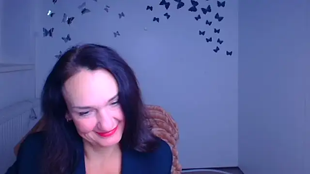 Snapshot of Rosie_Rosee chatting on February 2, 2026, 12:37 pm Rosie Rosee online show from February 2, 2026, 12:37 pm