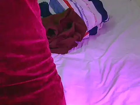 Snapshot of BabeLulu chatting on October 21, 2025, 1:27 am BabeLulu online show from October 21, 2025, 1:27 am