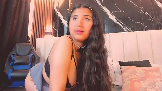 Snapshot of Lizz39 chatting on February 8, 2026, 3:10 pm Lizz39 online show from February 8, 2026, 3:10 pm