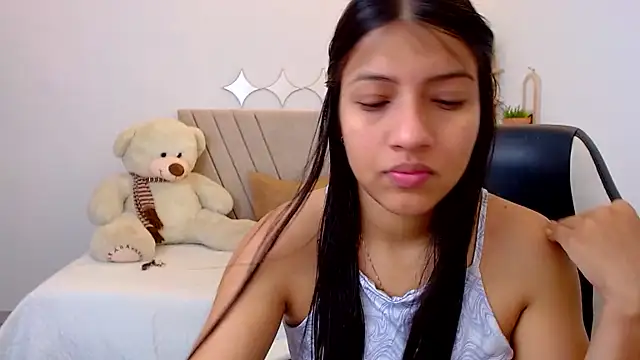 Snapshot of zara_cute chatting on July 13, 2026, 12:26 pm zara cute online show from July 13, 2026, 12:26 pm