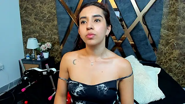 Snapshot of Vittoria_Conti_ chatting on February 19, 2026, 5:21 pm Vittoria Conti online show from February 19, 2026, 5:21 pm