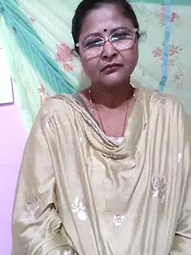 Snapshot of naina5 chatting on October 11, 2025, 12:06 pm naina5 online show from October 11, 2025, 12:06 pm