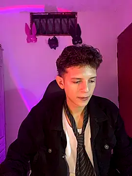 tylernova online show from October 26, 2025, 3:51 am