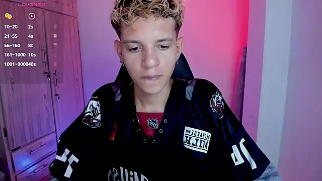 tylernova online show from March 1, 2026, 2:55 am