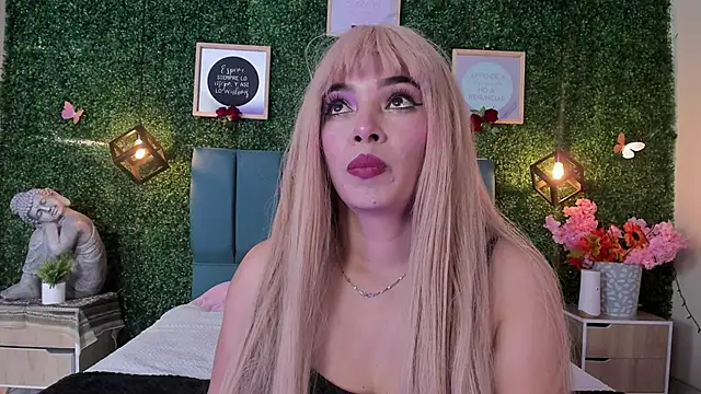 Kiaraa88 online show from November 11, 2025, 12:00 pm