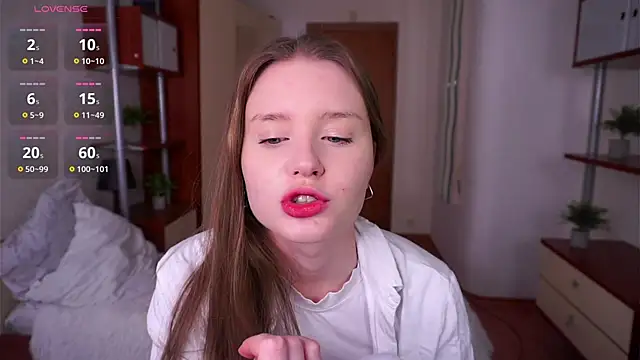 Snapshot of SunRinglein chatting on February 1, 2026, 6:17 pm SunRinglein online show from February 1, 2026, 6:17 pm