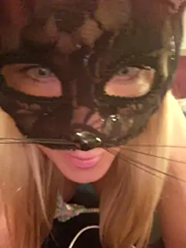 Libertine6259 online show from May 2, 2026, 7:19 pm