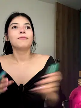 Snapshot of majo_gallego chatting on December 20, 2025, 12:24 am majo gallego online show from December 20, 2025, 12:24 am