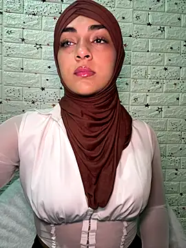 CelestSkyy online show from December 20, 2025, 3:53 am