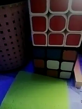 sweethoney950 online show from November 16, 2025, 12:43 pm