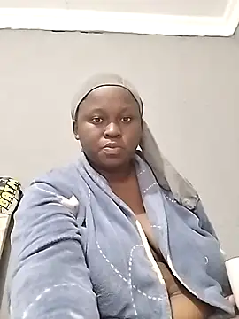 Snapshot of Doooollars chatting on November 19, 2025, 10:04 am Doooollars online show from November 19, 2025, 10:04 am