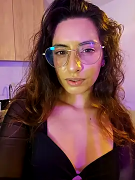 Meganthomson online show from March 6, 2026, 2:50 am