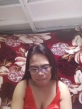 Snapshot of erma_joy chatting on May 14, 2026, 8:28 pm erma joy online show from May 14, 2026, 8:28 pm