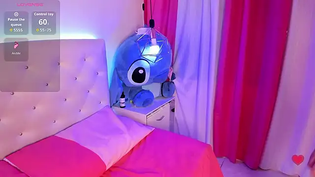 Nara Pink online show from March 23, 2026, 6:41 pm