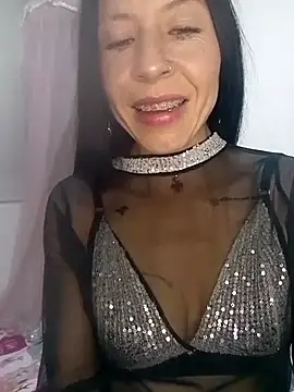 you yuyuu online show from November 10, 2025, 10:37 pm