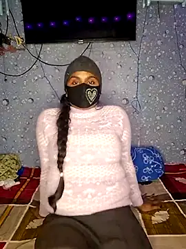 Sweet-Maddlina online show from December 21, 2025, 6:04 am