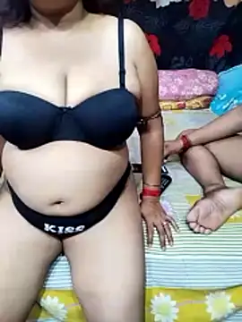 Snapshot of modhu82 chatting on March 29, 2026, 6:20 pm modhu82 online show from March 29, 2026, 6:20 pm