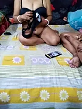 Snapshot of modhu82 chatting on March 13, 2026, 7:08 pm modhu82 online show from March 13, 2026, 7:08 pm