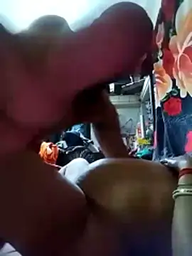 Snapshot of modhu82 chatting on January 9, 2026, 6:37 pm modhu82 online show from January 9, 2026, 6:37 pm