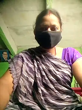 Snapshot of Q_rekha chatting on October 9, 2025, 7:58 pm Q rekha online show from October 9, 2025, 7:58 pm