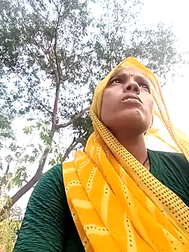 Cutsedi3 online show from October 23, 2025, 11:31 am