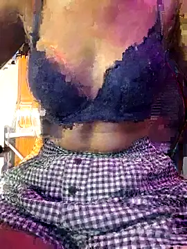 Snapshot of Asmiratamil chatting on February 25, 2026, 8:36 am Asmiratamil online show from February 25, 2026, 8:36 am