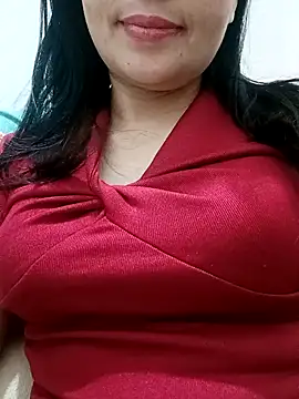 ChunChuny online show from October 9, 2025, 4:18 pm