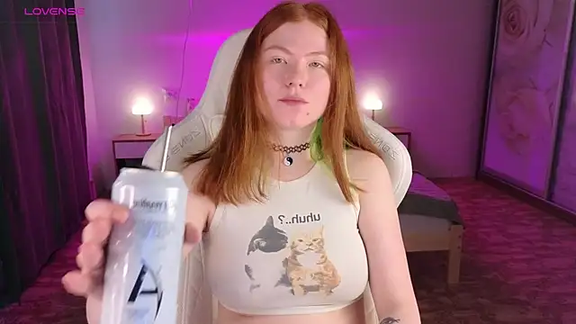 Snapshot of GingerCute chatting on May 28, 2026, 10:43 am GingerCute online show from May 28, 2026, 10:43 am