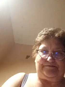 Katherine735 online show from May 24, 2026, 6:30 pm