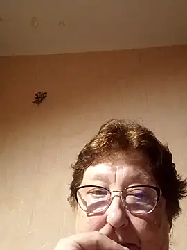 Snapshot of Katherine735 chatting on June 27, 2026, 7:31 pm Katherine735 online show from June 27, 2026, 7:31 pm