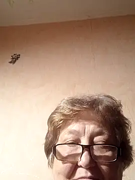 Katherine735 online show from October 13, 2025, 9:49 pm